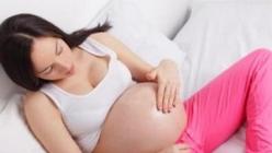 ألم في الجانب الأيسر للمرأة الحامل: نحن نفهم المعايير والأمراض